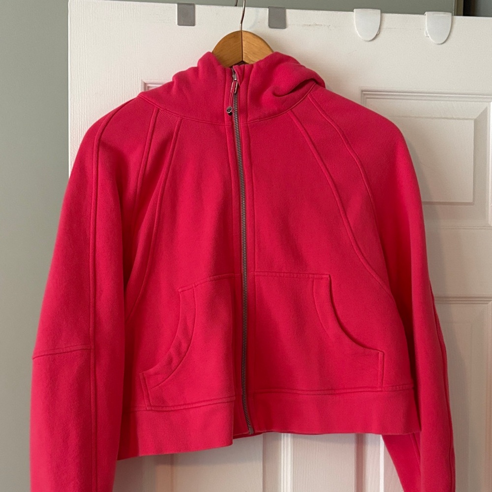 Lululemon Cropped Scuba Hoodie